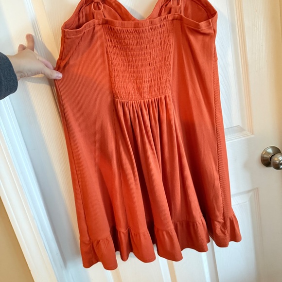 Rust Orange Button-Front Ruffle-Hem Dress – XL (15–17) - Picture 5 of 9